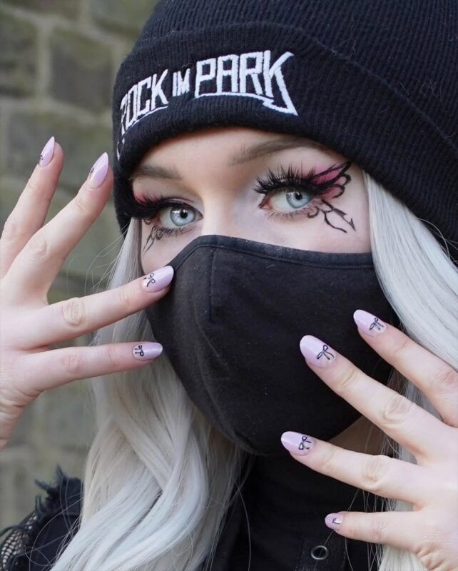 Rave Nailz