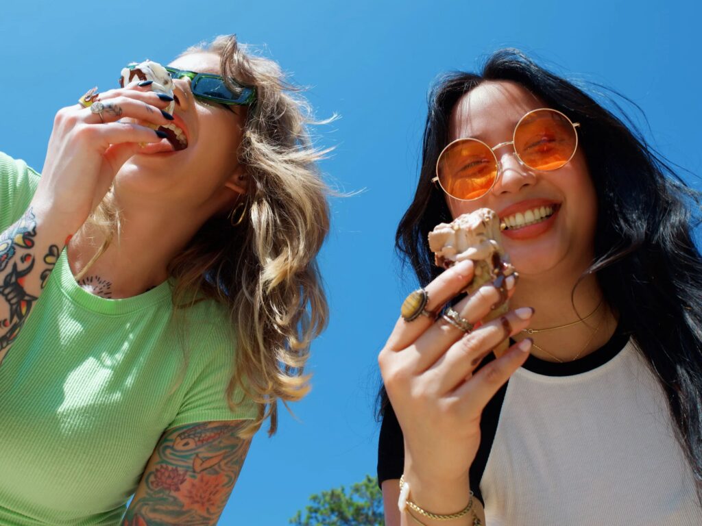 Rave Nailz Hits Campus